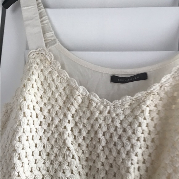 Brand new dress never worn - Picture 3 of 16